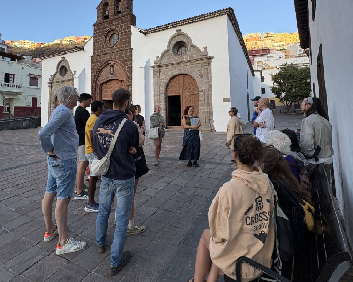 Conocer La Gomera y muestra de Silbo Gomero - Aregoma